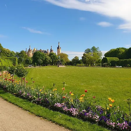 Neumuehler Hof - Moderne 